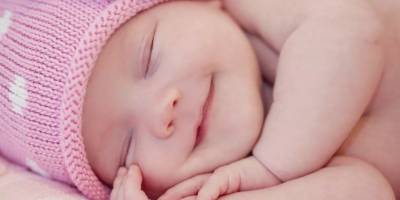 В Україні зросла грошова допомога по вагітності та пологах –  ФССУ