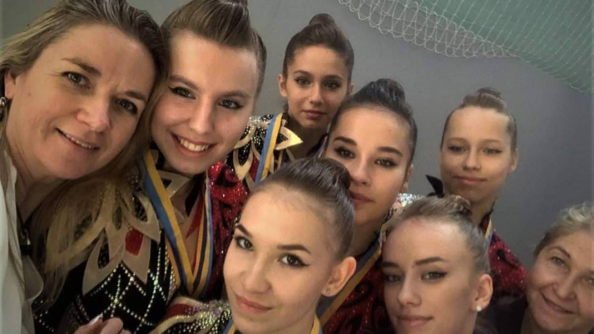 Гімнастки із Запоріжжя їдуть на чемпіонат світу з з естетичної групової гімнастики