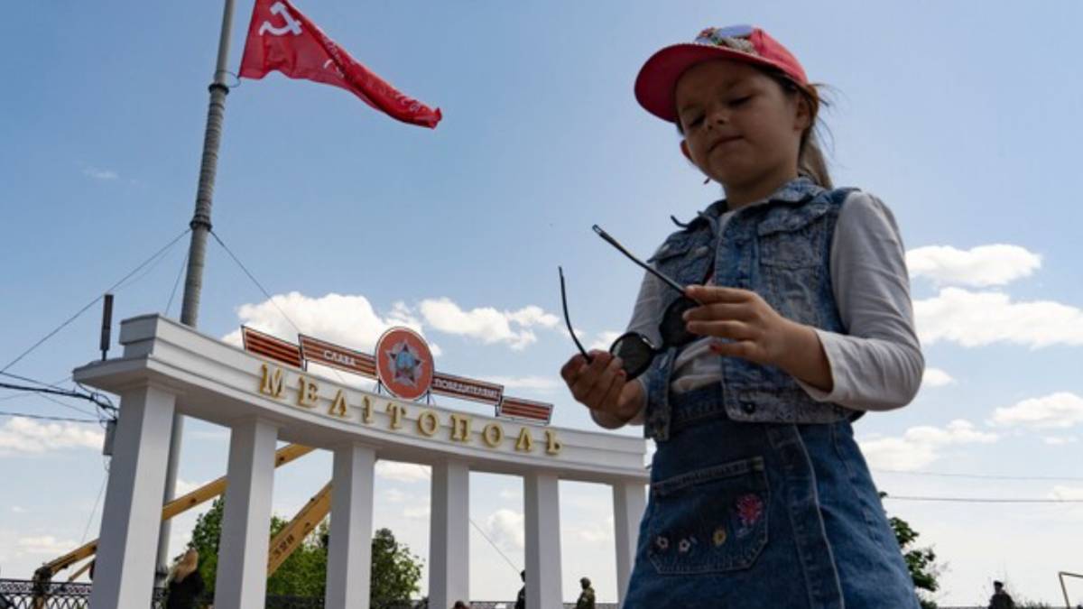 Дітей у Мелітополі готують до російської армії, – Федоров