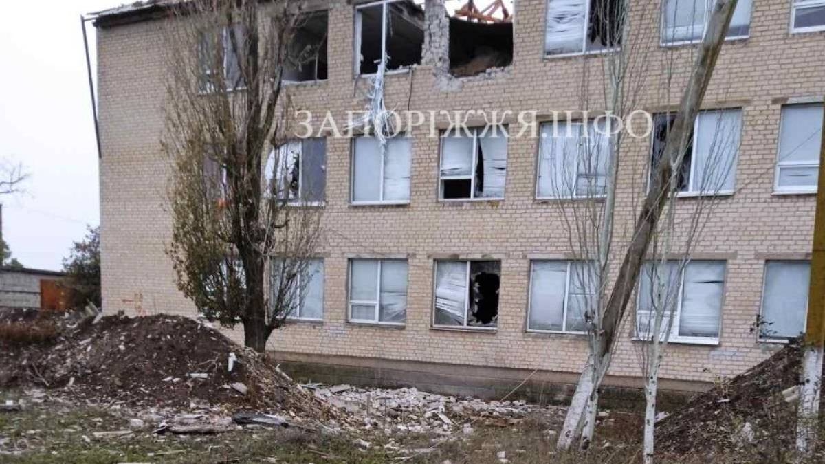Рашисти зруйнували школи на тимчасово окупованих територіях Запорізької області