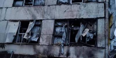 Запоріжжя: рятувальники ліквідували наслідки ракетних ударів фото