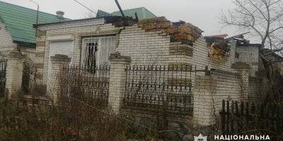 Понад півсотні зруйнованих осель – результат вогневої атаки окупантів: наслідки влучань документує поліція