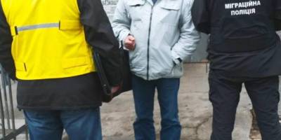 Поліцейські Запоріжжя продовжують здійснювати профілактичні заходи з видворення нелегалів
