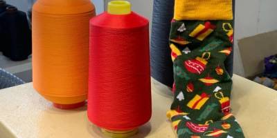 Фабрика з Рубіжного нині виробляє шкарпетки у Львові