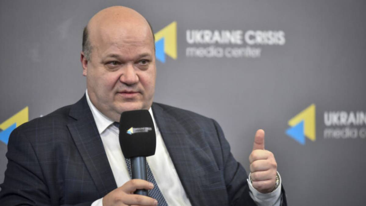 Треба шукати шляхи безпеки, як закритися від Росії, – Чалий