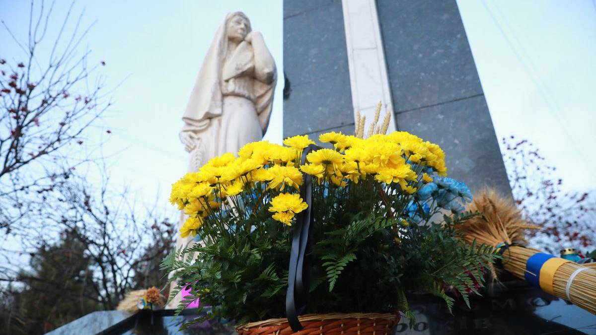 Завтра — 90-ті роковини Голодомору