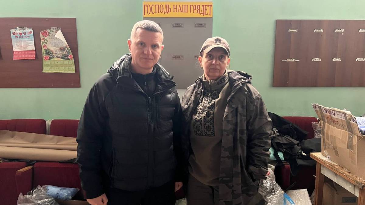 Запоріжці обʼєднуються, разом готуючись до складної зими.