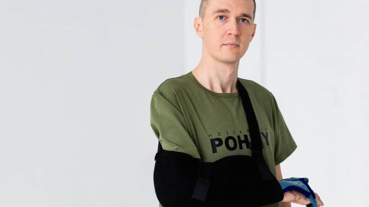 Український бренд, якому не все одно, випустив зручний одяг для поранених