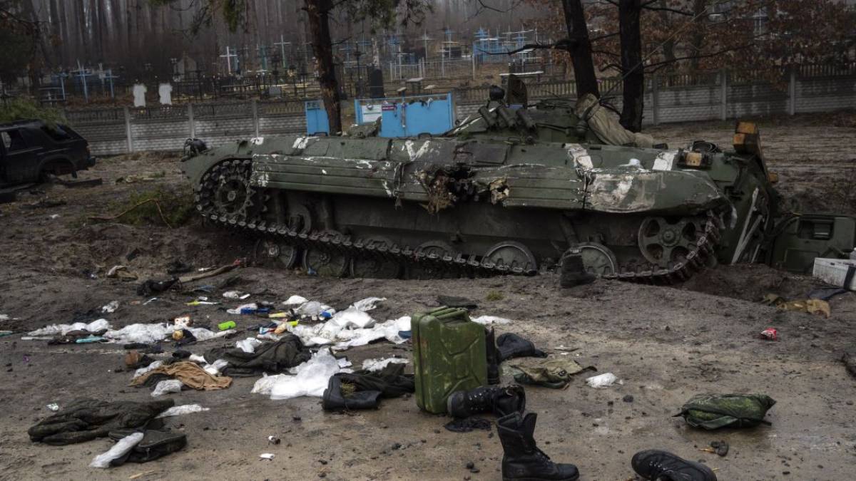 Загальні бойові втрати противника з 24.02 по 20.12 – Генштаб ЗСУ: 99230 (+430) осіб, 1680 (+23) БПЛА, 1960 (+7) артсистем, 2995 (+7) танків