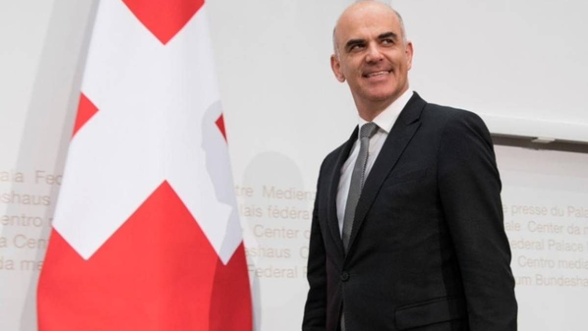 Швейцарія пояснила, чому попри нейтралітет долучилася до санкцій ЄС проти росії