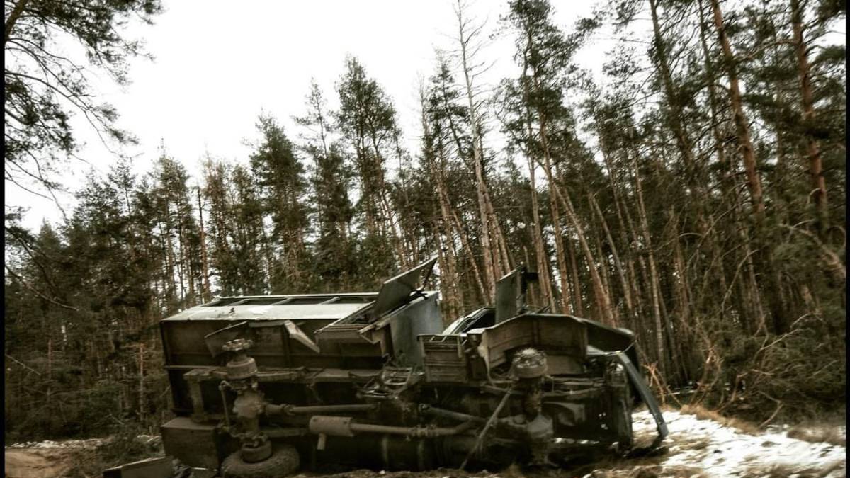 Загальні бойові втрати противника з 24.02.22 по 18.01.23 – Генштаб ЗСУ: 117770 (+820) осіб, 287 (+1) літаків, 442 (+1) РСЗВ, 3130 (+9) танків