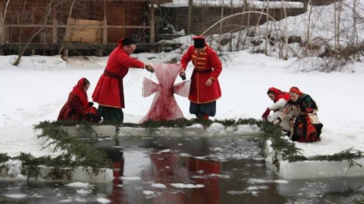 Чи купалися українські козаки в ополонці: історик – про особливості традиційного Водохреща