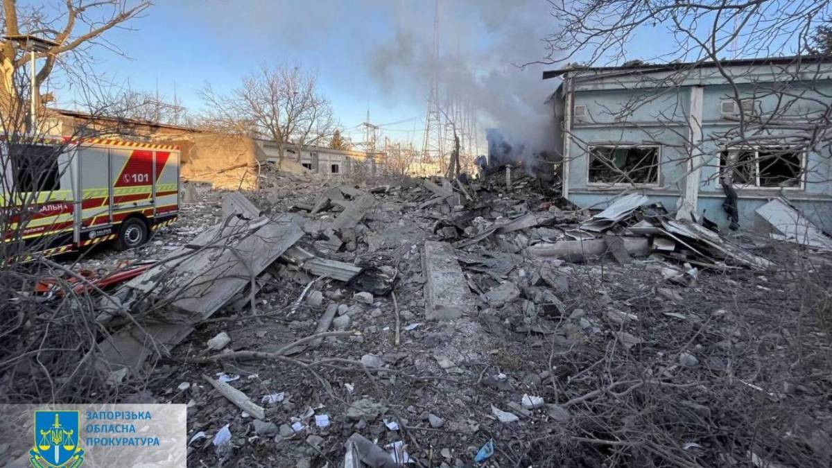 Троє загиблих, семеро поранених – результат обстрілу Запорізького району вночі 26 січня