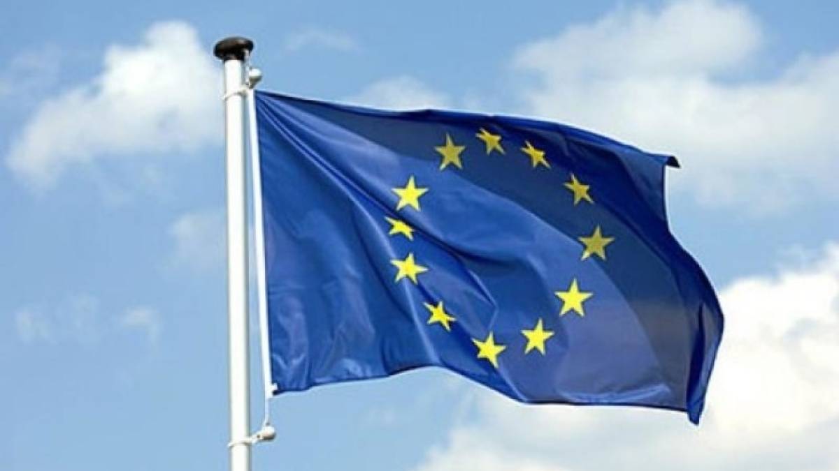 ЄС засудив рішення російської влади закрити “Медузу” та московський Центр Сахарова