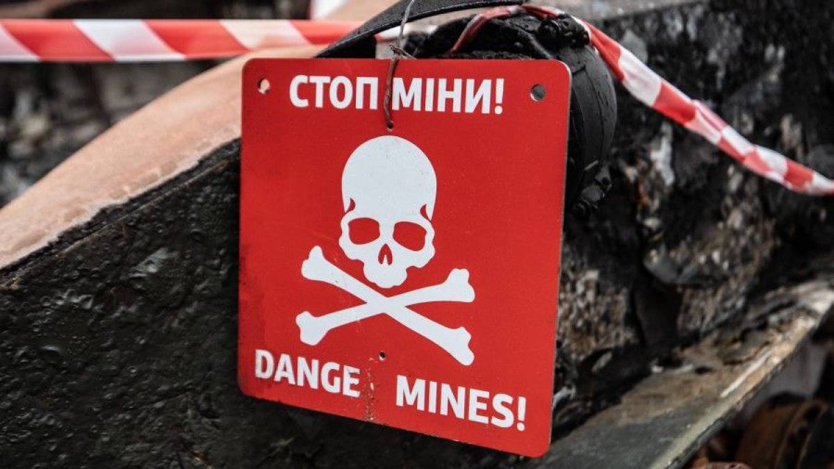 Запорізька область: росіяни використовують цивільних для пошуку проходів через мінні поля