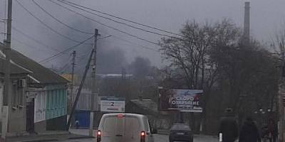 У Мелітополі пожежа в районі військової бази росіян