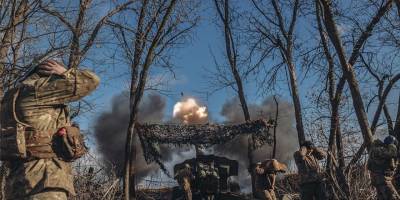 Загальні бойові втрати противника з 24.02.22 по 05.02.23 – Генштаб ЗСУ: 131290 (+700) осіб, 227 (+2) засоби ППО, 2226 (+6) артсистем, 5091 (+10) БПЛА