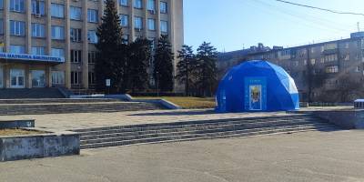 В Запорожье работает уютный  «Пункт Несокрушимости» от «Киевстар», фото