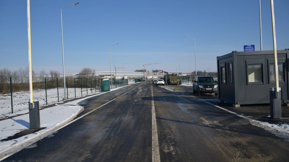 Пункт пропуску «Нижанковичі-Мальховіце» на кордоні з Польщею відкриють для порожніх вантажівок – ДПСУ