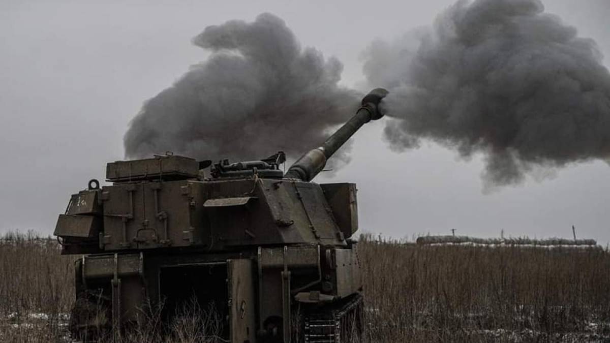 Загальні бойові втрати противника з 24.02.22 по 14.02.23 – Генштаб ЗСУ: 139080 (+740) осіб, 298 (+2) літаків, 466 (+1) РСЗВ, 2299 (+9) артсистем
