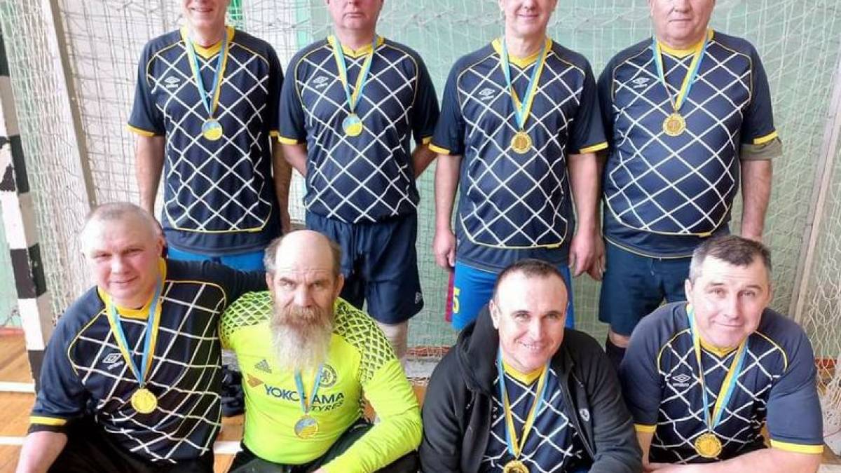 Команда ветеранів футболу з Вільнянська виграла турнір «Рік Незламності»