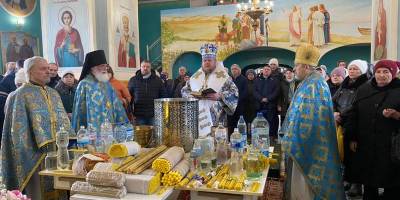 У Запорізькому кафедральному соборі Святої Трійці молилися за мир в Україні (фото)