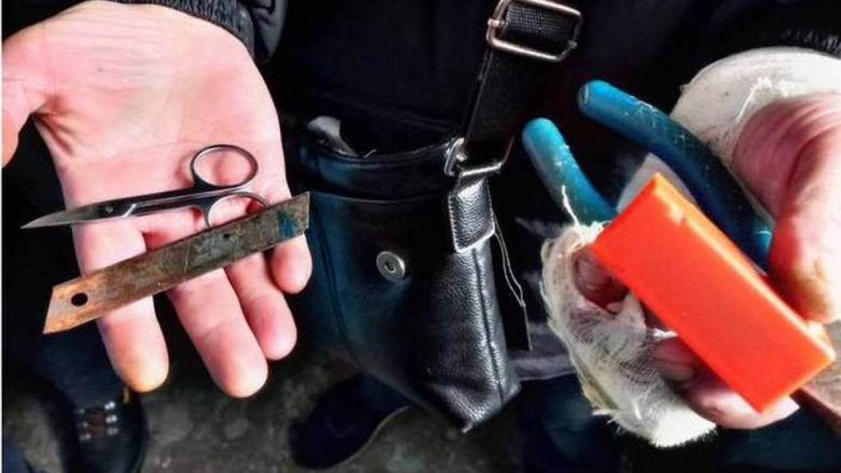 У Запоріжжі патрульний у свій вихідний затримав домушників