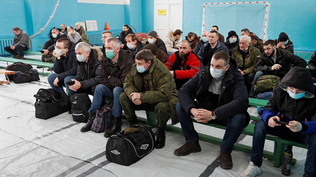 Мобилизация: на оккупированных территориях Запорожской области начинается охота на мужчин? (документ)
