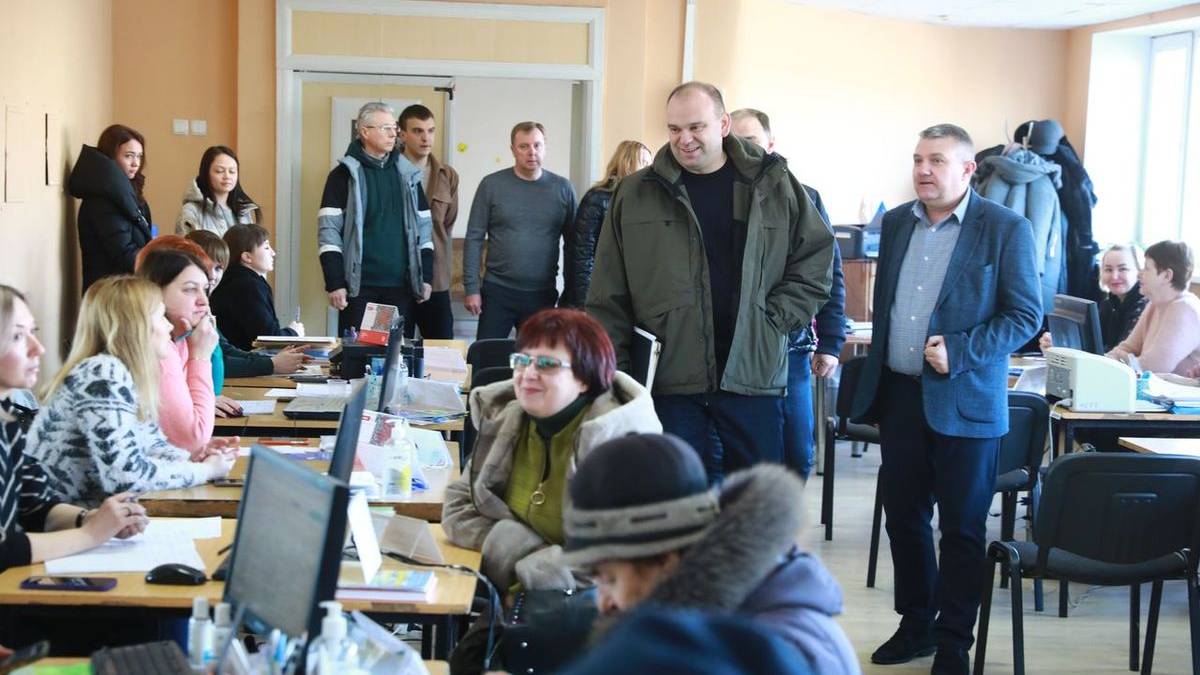Керівник Запорізької ОВА Юрій Малашко відвідав Простір Єдності Пологівського району