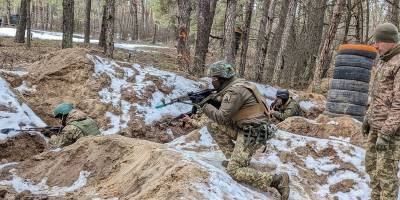 Тренуються бійці Запорізької окремої бригади територіальної оборони (фото)