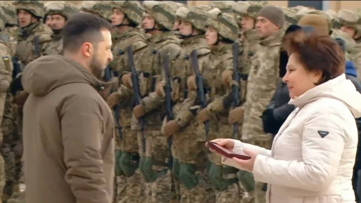 Лікар-анестезіолог із Запорізької області отримала почесну нагороду