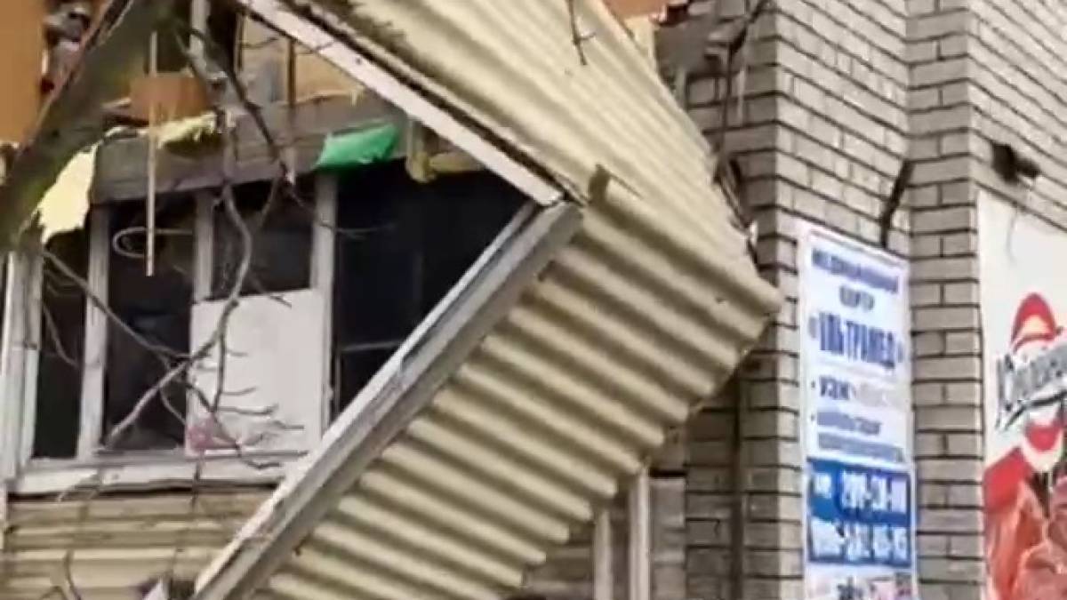 В Запорожье в многоэтажке взорвался газ, фото
