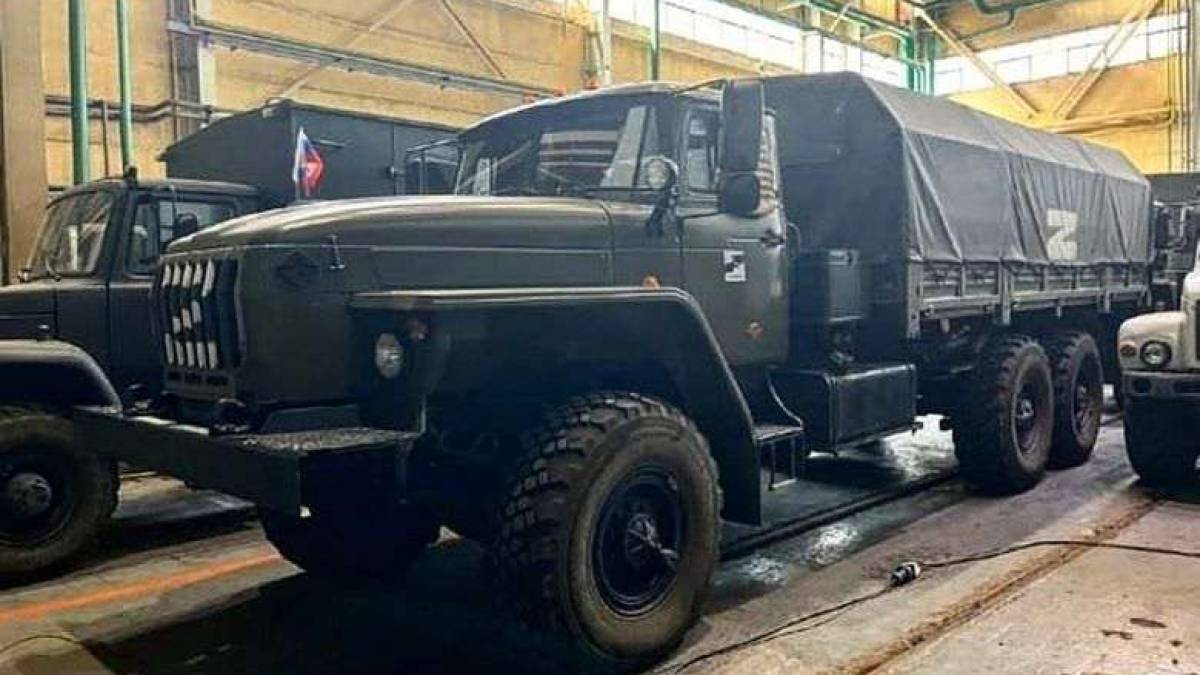 На Запорізькій АЕС окупанты продовжують розміщувати військову техніку в машинних залах енергоблоків