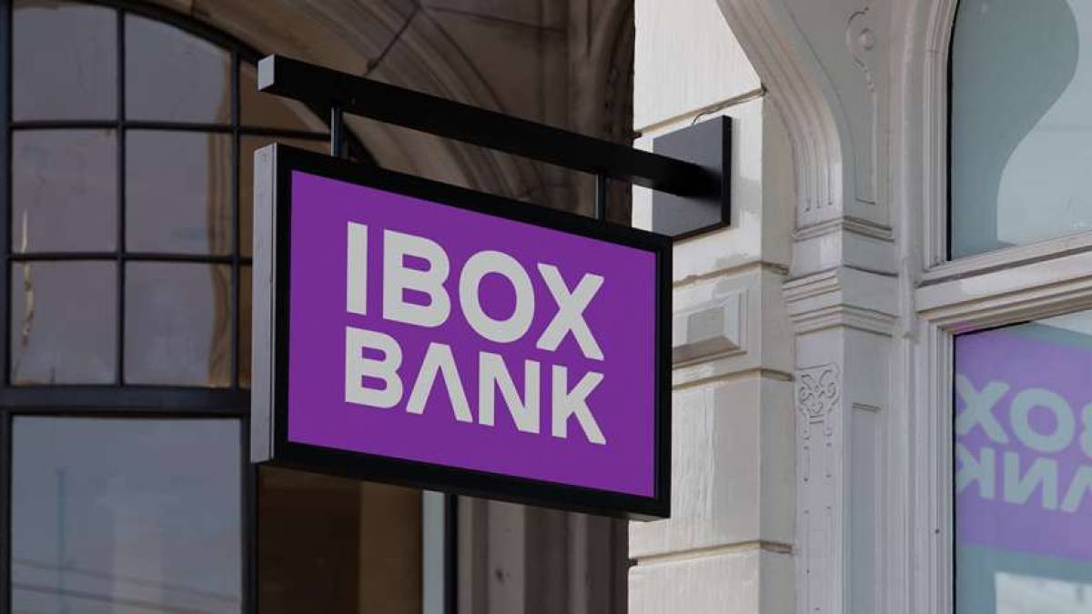 НБУ забрав ліцензію та ліквідував “Айбокс Банк”. Термінали IBOX тимчасово не працюють