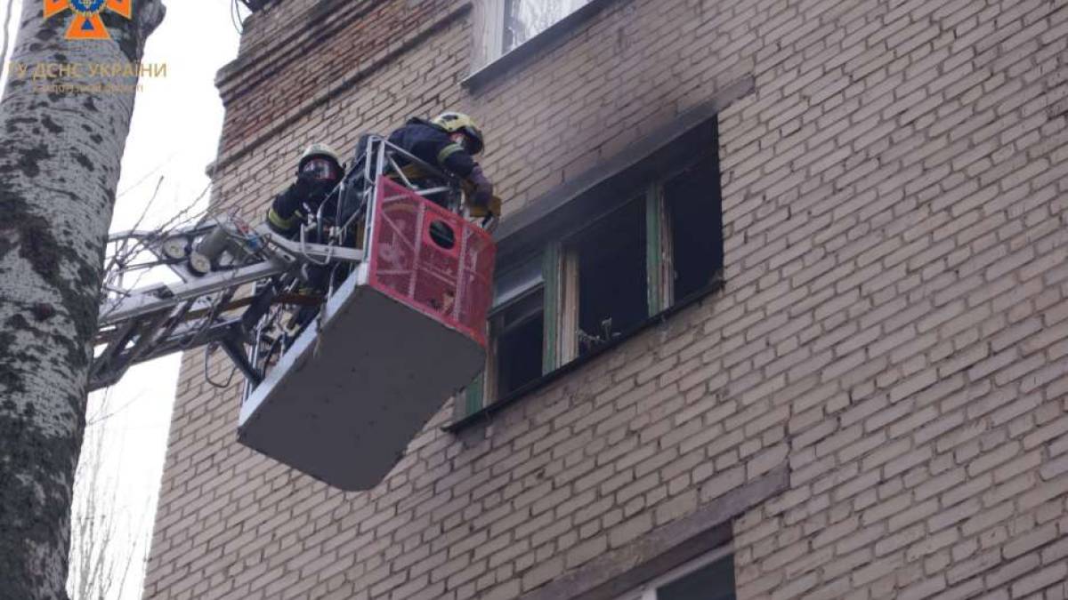 Пожар 8 марта на улице Дудыкина в Запорожье: что известно , фото