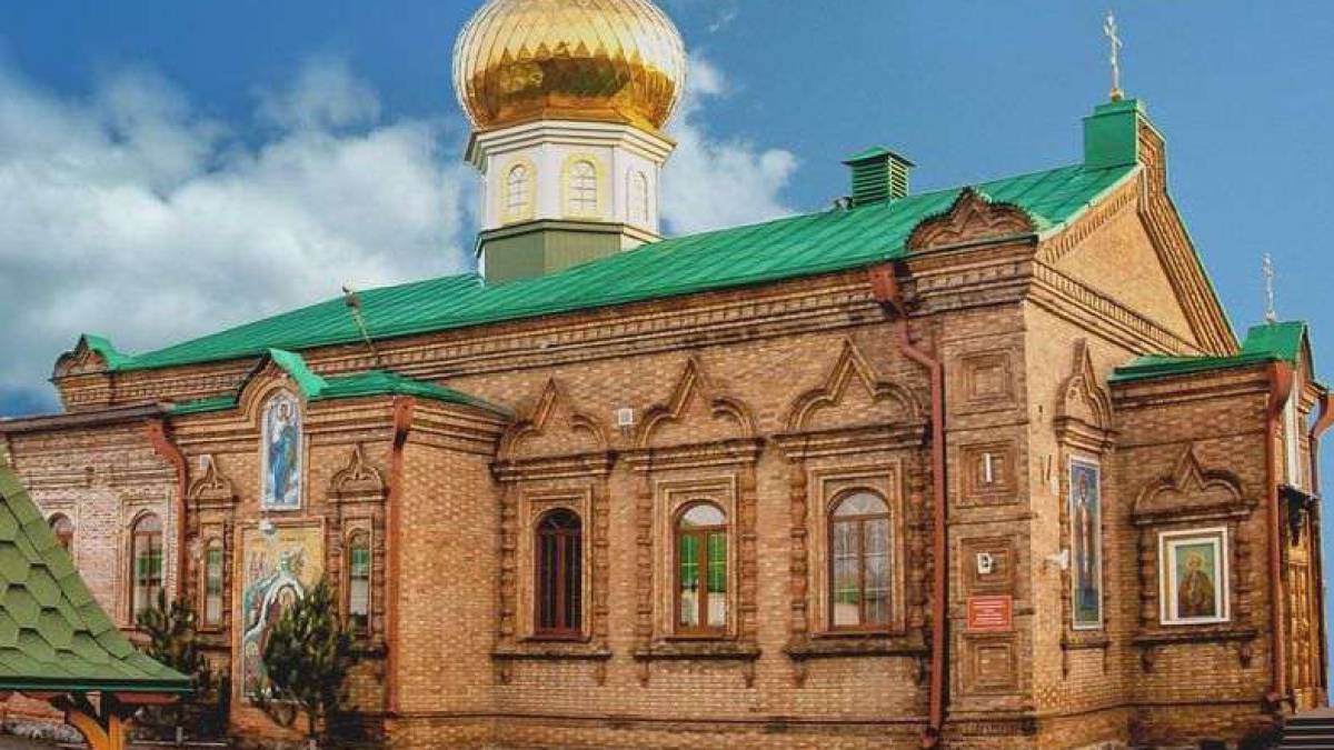 У Бердянську окупанти хочуть захопити всі церкви міста та перепідпорядкувати їх москві