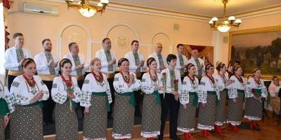 У Запоріжжі козацький ансамбль пісні і танцю представив публіці музичну програму «Мій Шевченко»
