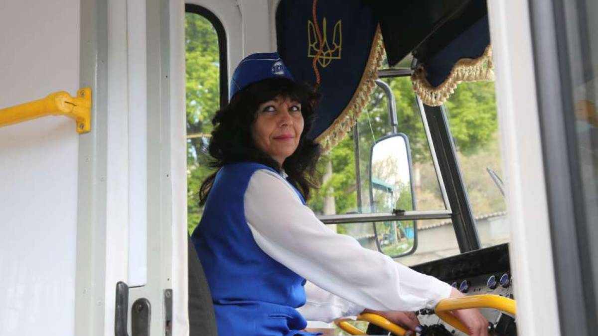 Як курсуватиме громадський транспорт 14 березня