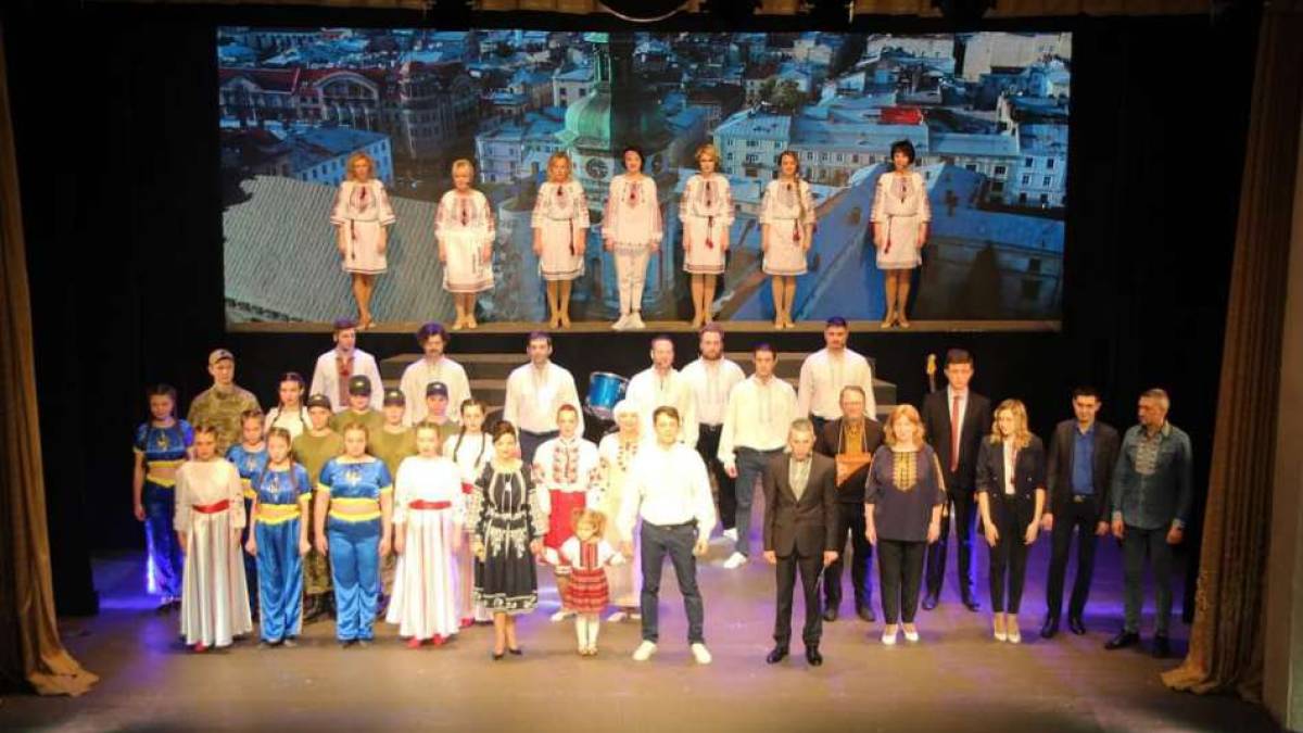 Концерт до Дня Національної гвардії України у Театрі молоді