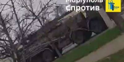 На Бердянськ через Маріуполь пройшло багато паливозаправників рашистів