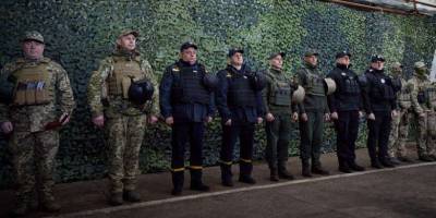 Запорізькі поліцейські отримали державні нагороди від Президента України