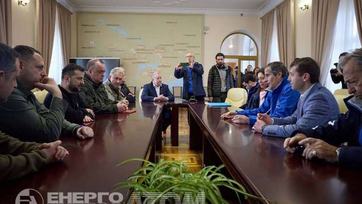 Стало відомо, про що на Дніпрогесі Президент України говорив з генеральним директором МАГАТЕ