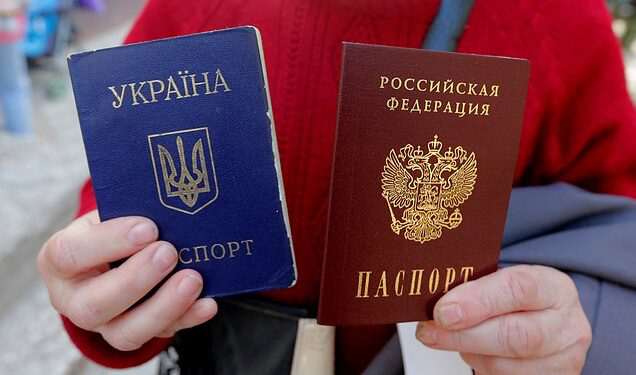 Мэр Мелитополя рассказал, что будет с пенсионерами, которые получили российский паспорт