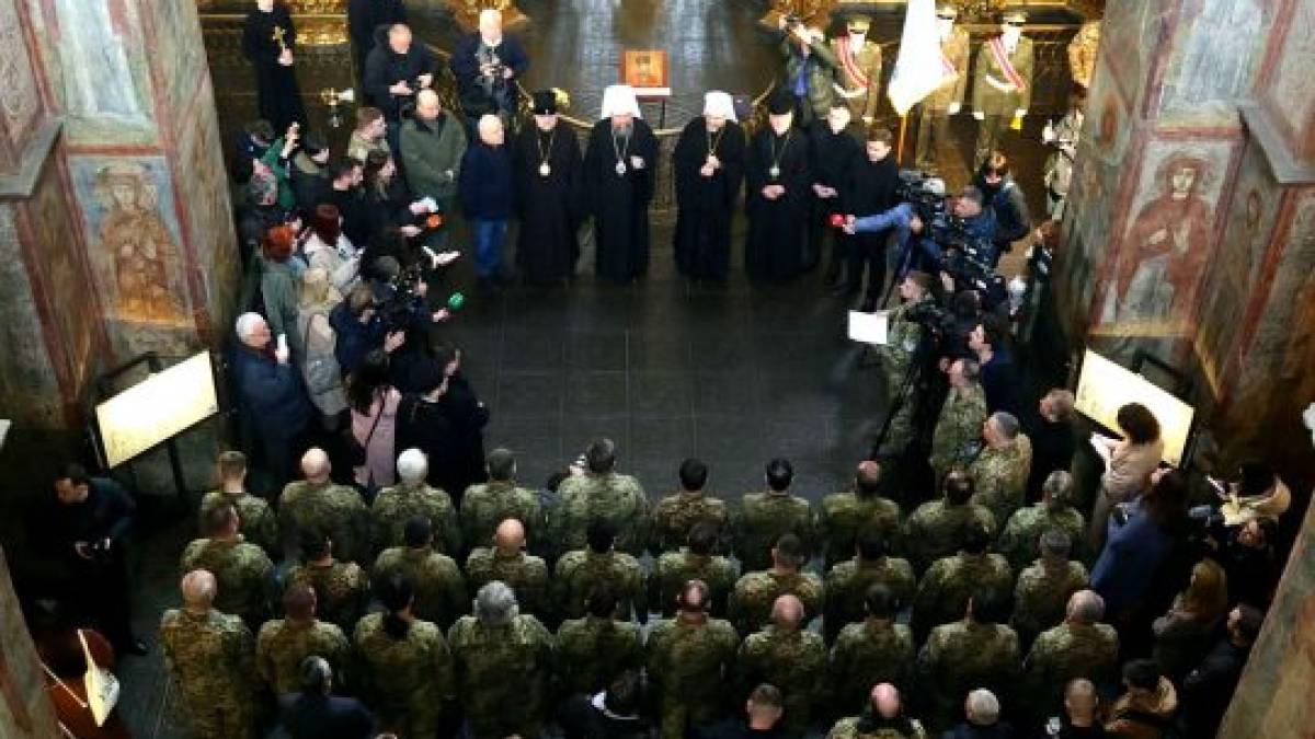У храмі Святої Софії Премудрості Божої відбувся перший випуск військових капеланів (фото)