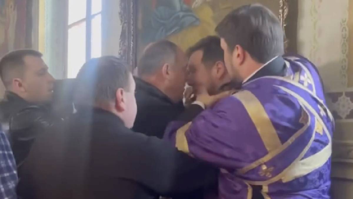 Міськрада Хмельницького позбавить УПЦ МП права користуватися землею – мер