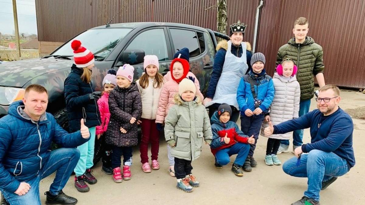 Мешканець запорізького села зібрав гроші на бандеромобіль для фронту