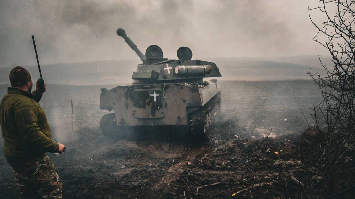 Загальні бойові втрати противника з 24.02.22 по 04.04.23 – Генштаб ЗСУ: 175690 (+530) осіб, 2277 (+15) БПЛА, 3627 (+8) танків