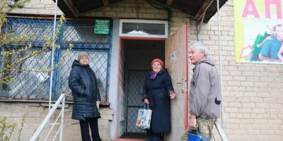 У запорізькому селі на лінії вогню мешкає близько трьох тисяч людей