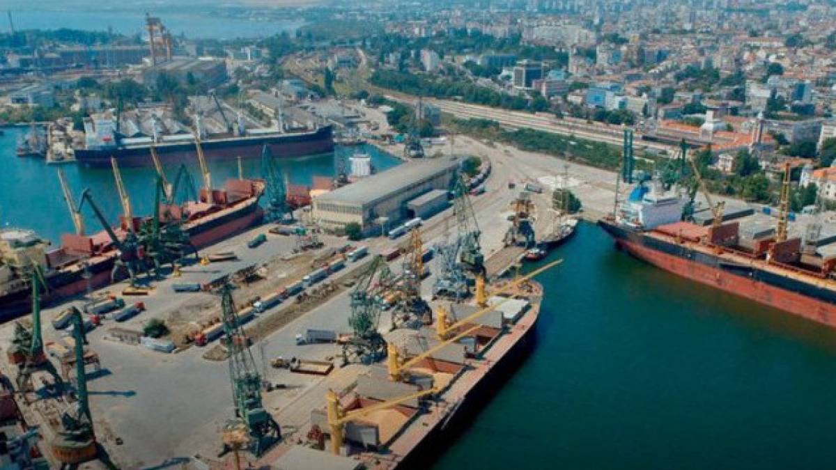 Болгарія остаточно заборонила вхід російських суден до усіх болгарських портів