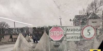 Як виглядає блокпост російських фашистів на в’їзді до Запорізької області (фото)